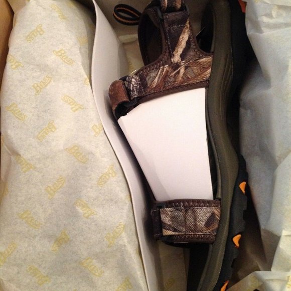 G. H. Bass & Company Men\'s Propel Trek Camo Sandals 12M - New in Box main image 5